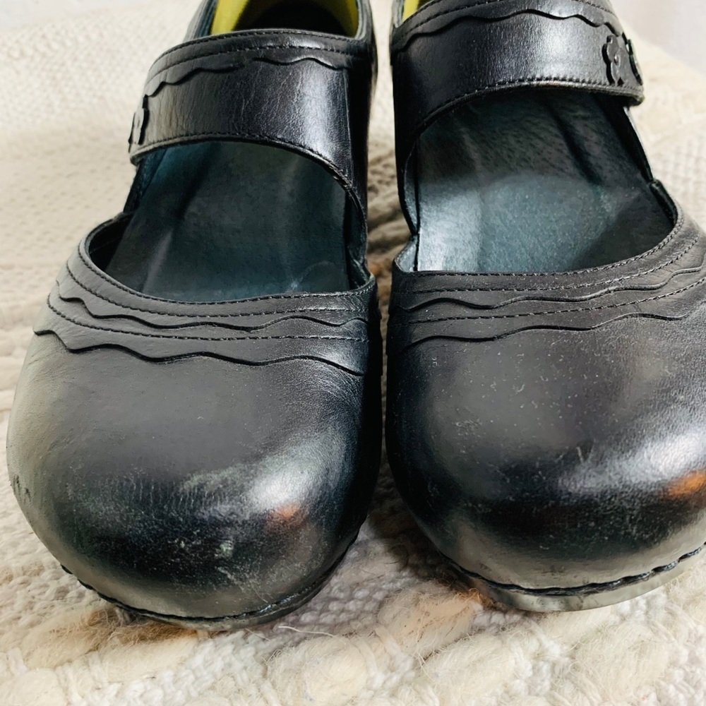 Dansko Leather Clog Flower Velcro Mary Janes - Picture 5 of 6
